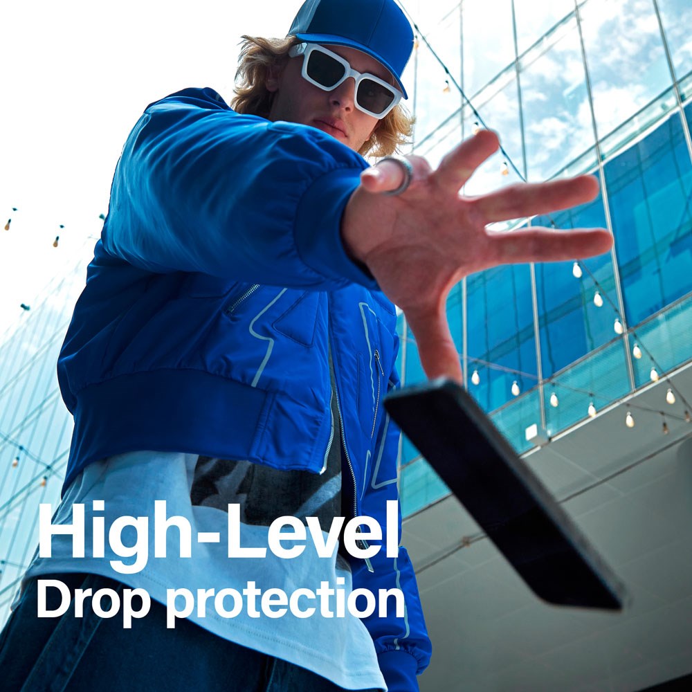 PanzerGlass iPhone 16 Pro Max Ultra Wide Fit Beskyttelsesglas m. EasyAligner - Diamond Strength - Gennemsigtig / Sort Kant