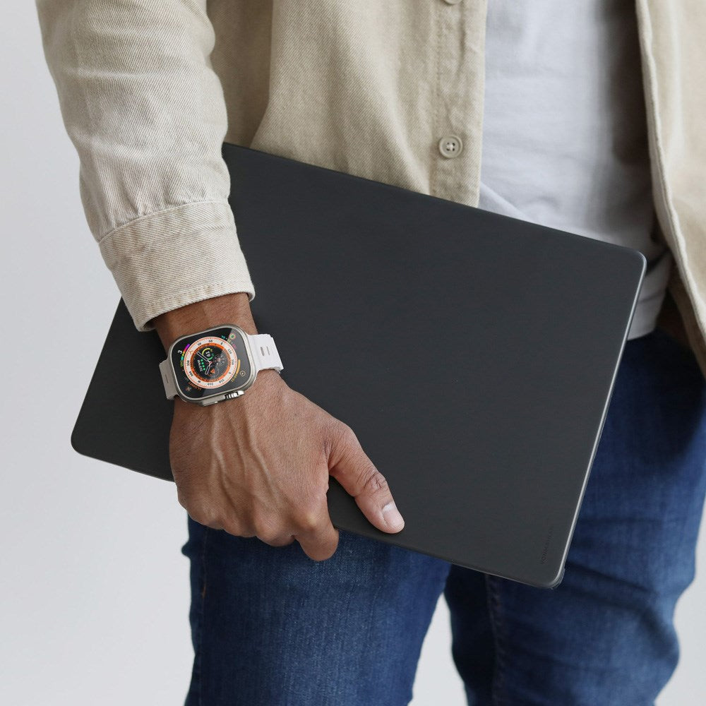 Vonmählen - Transparent Case for MacBook Air 13" M2/M3/M4 (2022-2025) - Mat Sort/Gennemsigtig