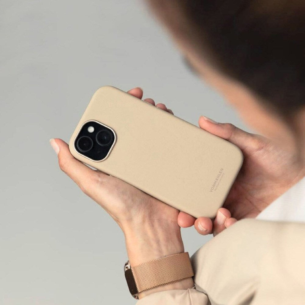 iPhone 16 Vonmählen Like Leather Bagside Cover - MagSafe Kompatibel - Cream