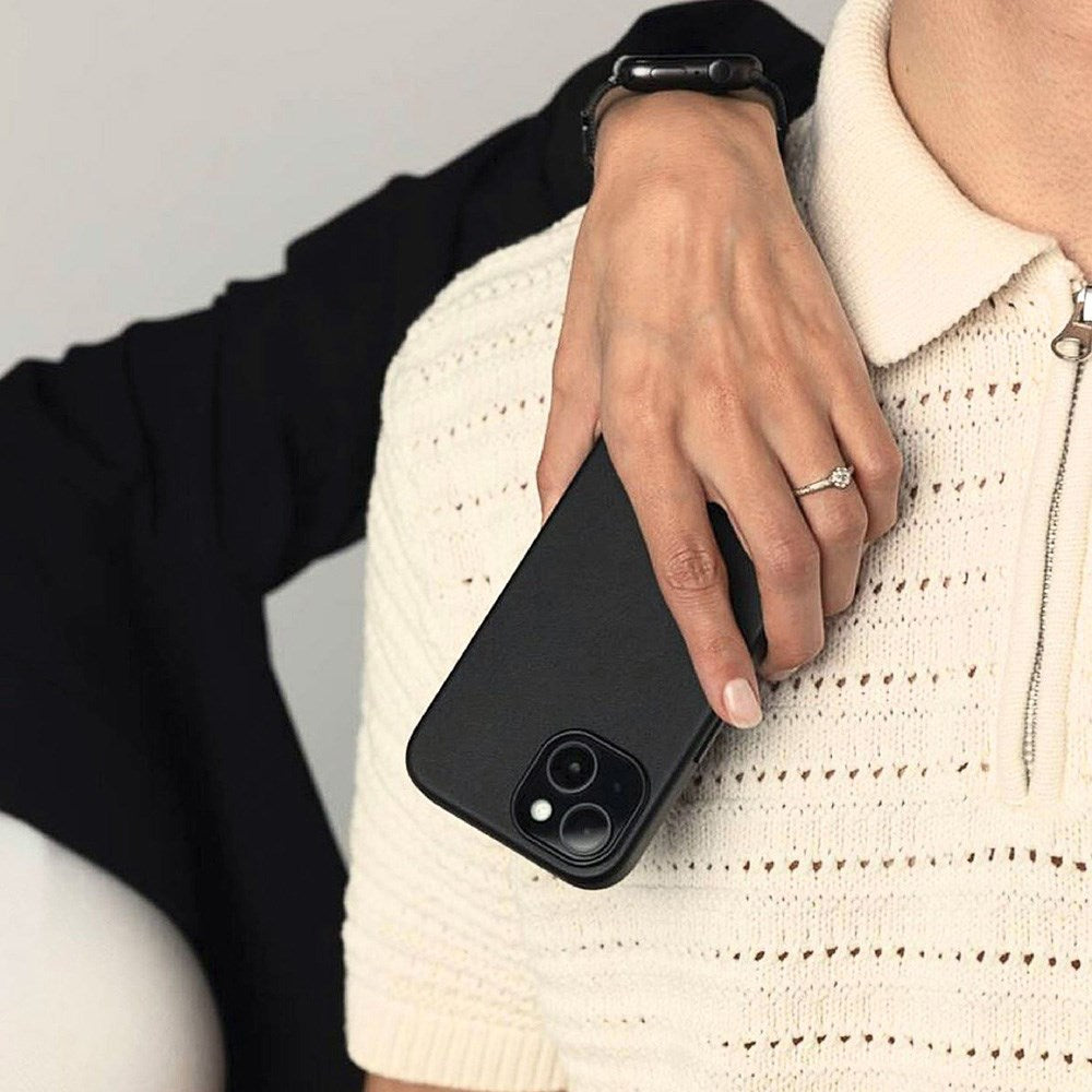 iPhone 16 Pro Max Vonmählen Like Leather Bagside Cover - MagSafe Kompatibel - Black