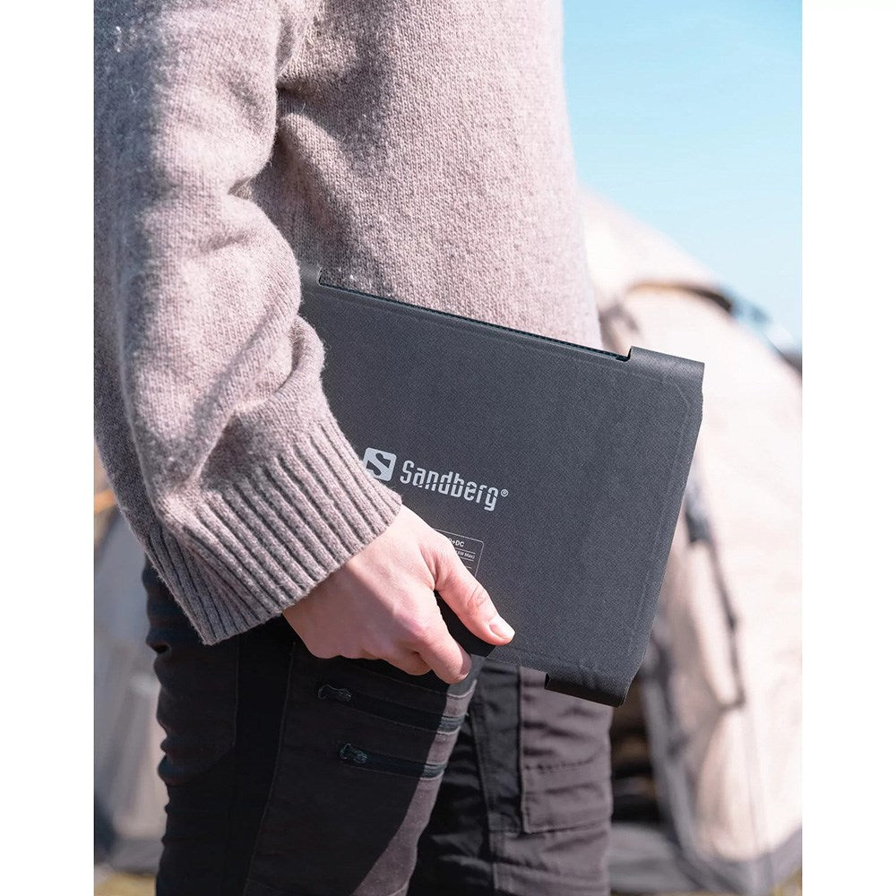 Sandberg 40W Solcelle Oplader m. USB-A, USB-C & DC - Sort