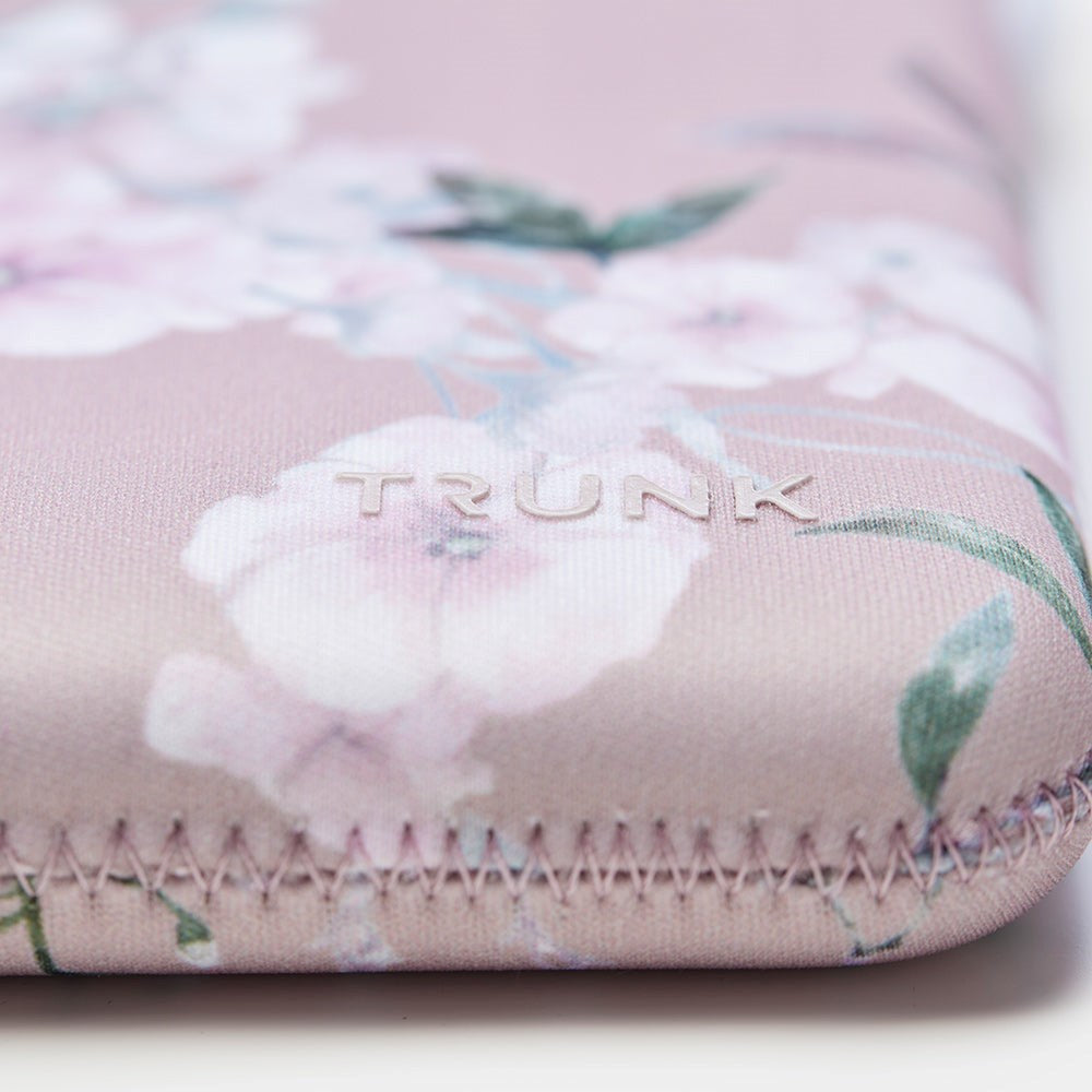 Trunk Neopren Sleeve til Laptop 14" (34,5 x 24,5 x 2 cm) - Rose Flower