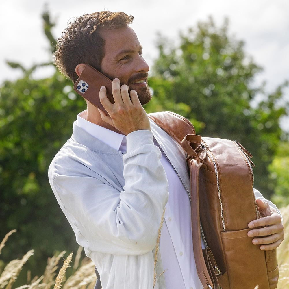 iPhone 13 Pro dbramante1928 Copenhagen Slim Læder Flip Cover m. Pung - Tan