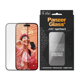 PanzerGlass iPhone 15 Ultra Wide Fit Ceramic Beskyttelsesglas m. EasyAligner - Sort Kant