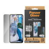 PanzerGlass Samsung Galaxy A55 (5G) Ultra Wide Fit Re:fresh Beskyttelsesglas m. EasyAligner - Privacy - Platinum Strength - Gennemsigtig / Sort Kant