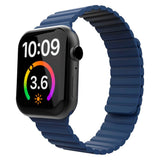 Lippa Apple Watch (42/44/SE/45/46/49mm) Magnetisk Silikone Urrem - Mørkeblå