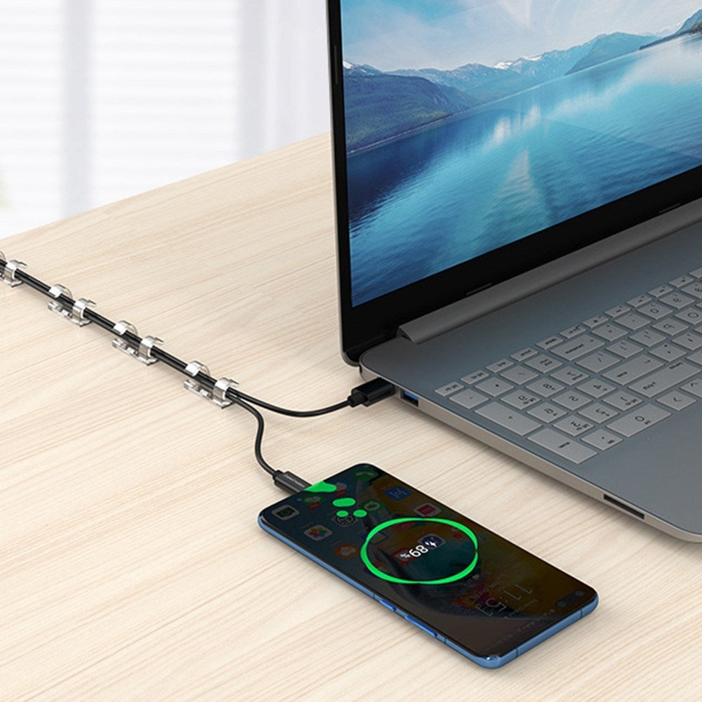 CableCreation Dobbeltklæbende Kabelholder i Large - 50 stk - Gennemsigtig