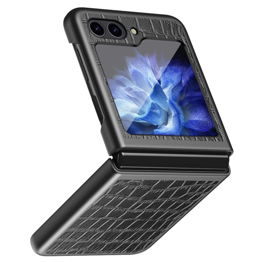 EIDERWOOD Samsung Galaxy Z Flip7 FE / Flip6 Læderbetrukket Plastik Mobil Cover m. Tekstur - Sort