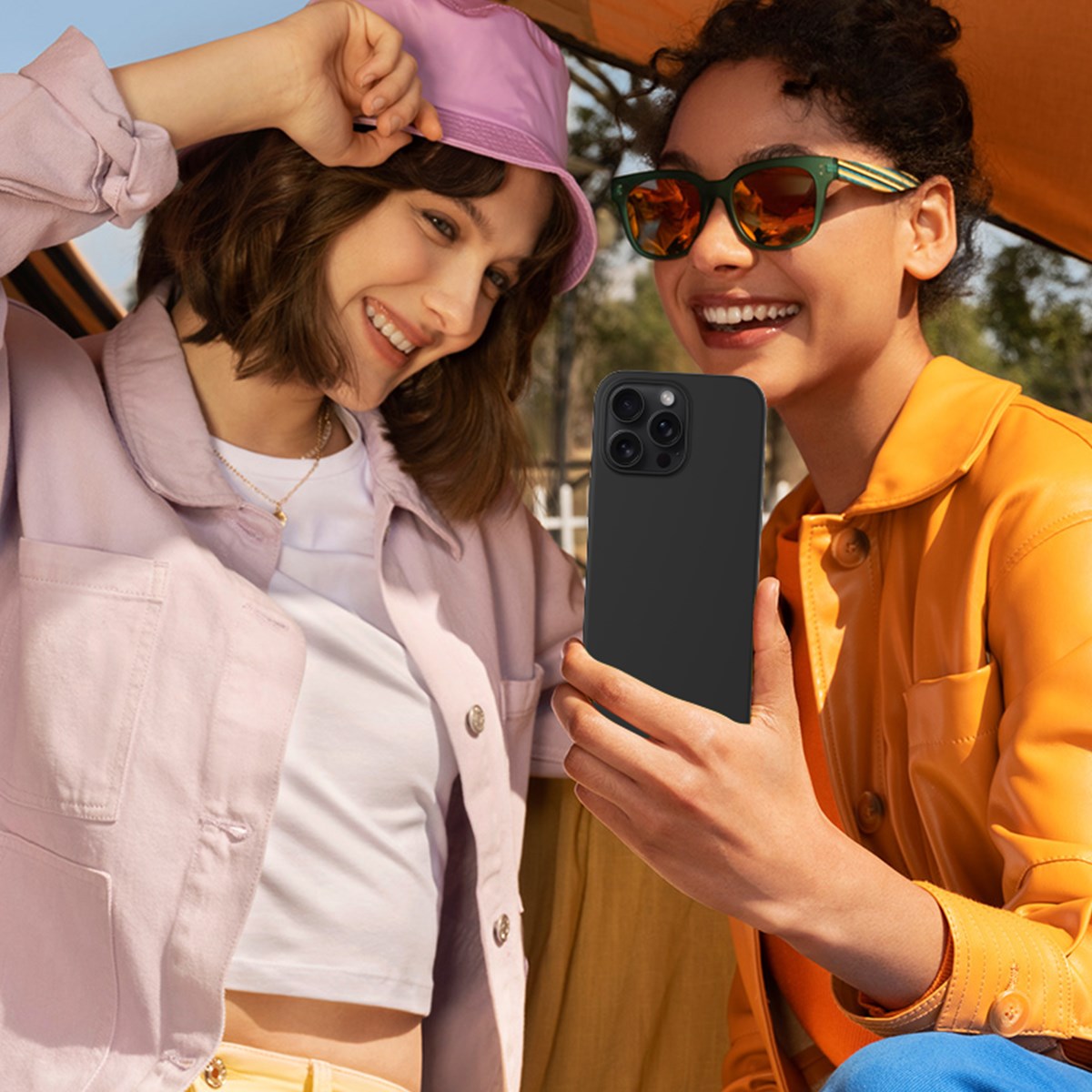 EIDERWOOD - iPhone 16 Pro Silikone Cover - Sort