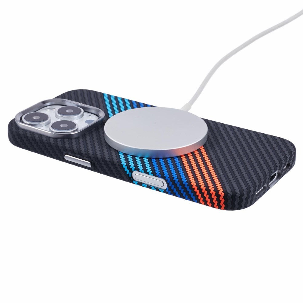 EIDERWOOD - Mønstret Carbon Cover - iPhone 16 Pro - MagSafe Kompatibel - Colorful Stripes