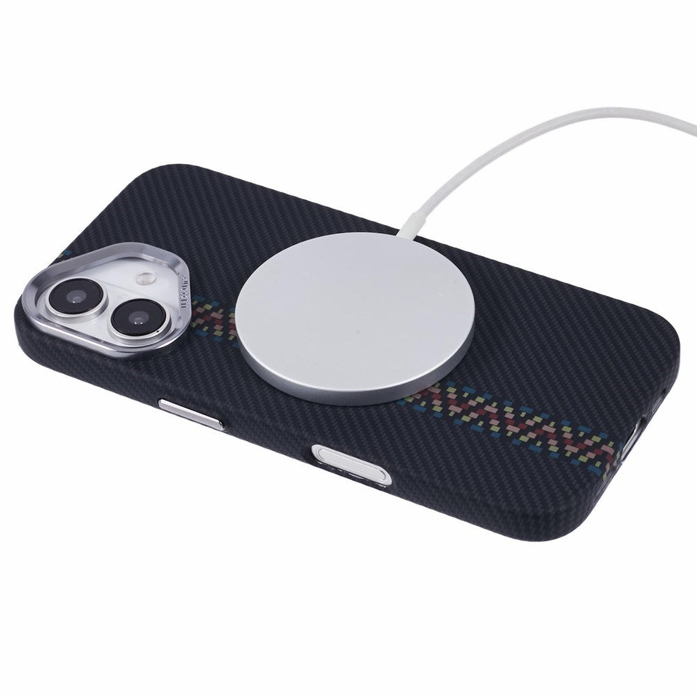 EIDERWOOD - Mønstret Carbon Cover - iPhone 16 - MagSafe Kompatibel - Dark ZigZag Pattern