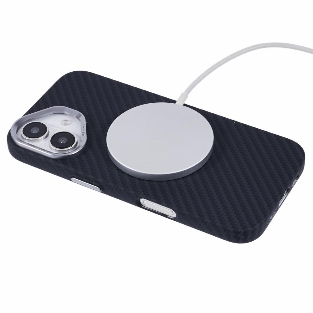 EIDERWOOD - Mønstret Carbon Cover - iPhone 16 - MagSafe Kompatibel - Black