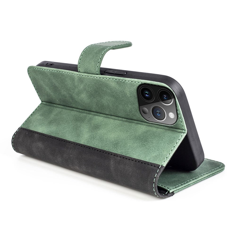 iPhone 15 Pro Max Multifarvet Mobil Læder Cover m. Pung - Sort / Grøn