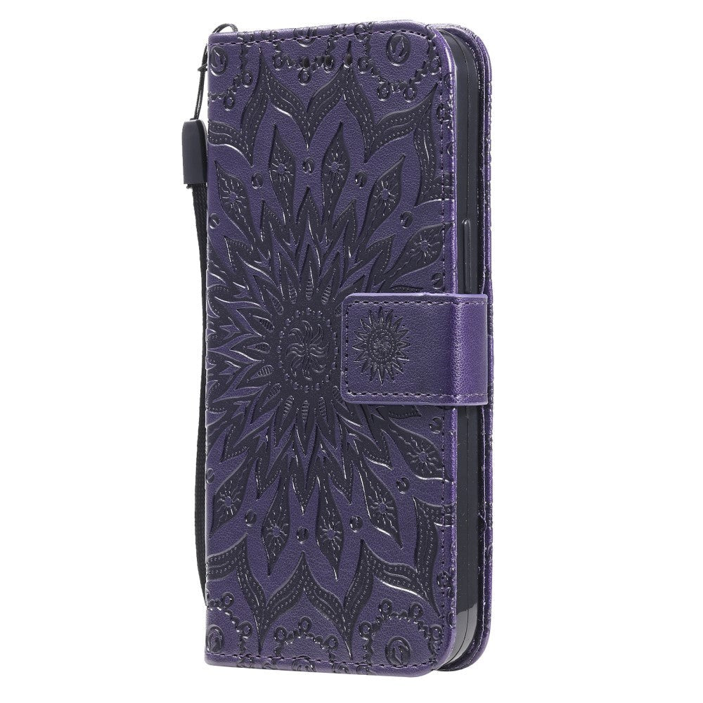 iPhone 15 Læder Mobil Cover m. Pung og Strop - Mandala Blomst - Lilla