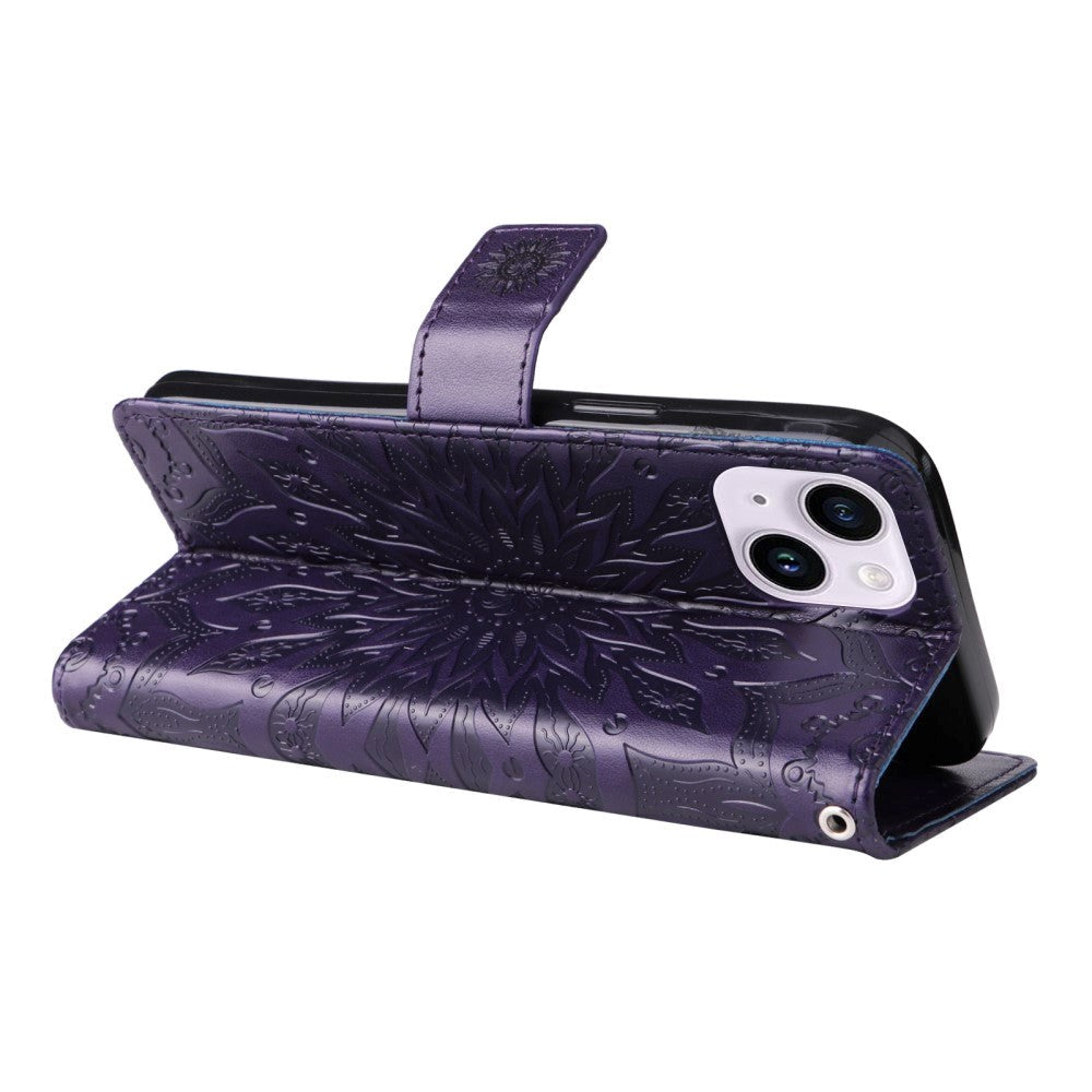 iPhone 15 Læder Mobil Cover m. Pung og Strop - Mandala Blomst - Lilla