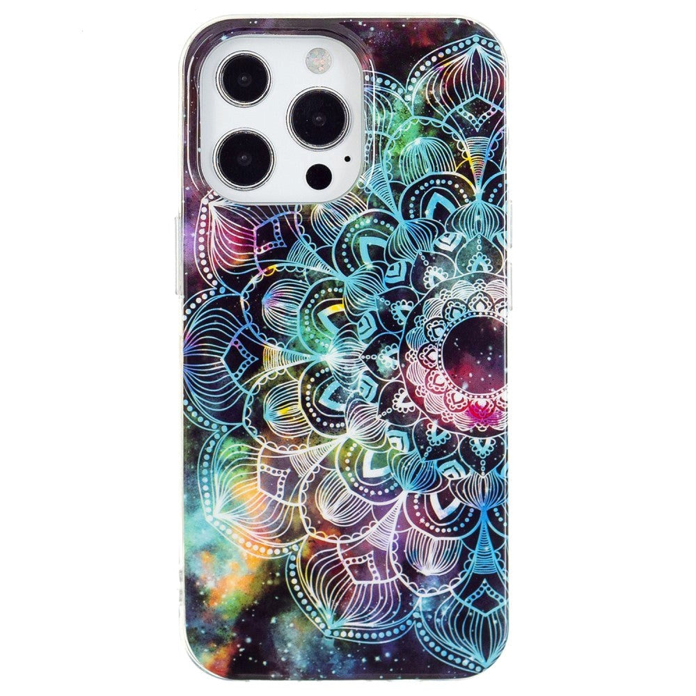 iPhone 15 Pro Selvlysende Fleksibel Mobil Cover af Plastik m. Print - Mandala