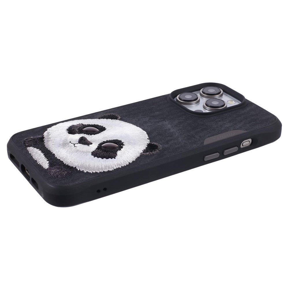 iPhone 15 Pro Hybrid Mobil Cover m. Dyremotiv & Brodering - Panda