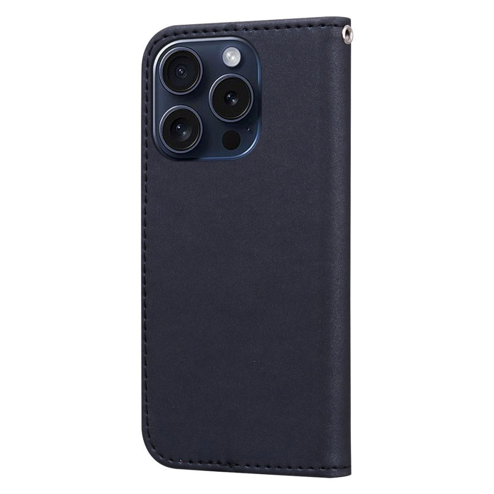 iPhone 15 Pro Flip Mobil Cover m. Strop / Ståfunktion / Kortholder - Sort (Panda)