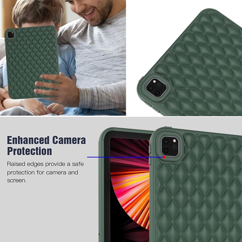iPad Pro 11" ( 2022 / 2021 / 2020) Fleksibelt Plastik Tablet Cover - Rhombe Design - Grøn