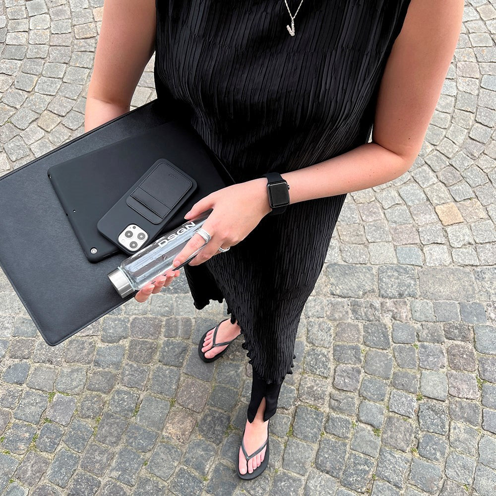 Holdit iPad Air (2022 / 2020) Silikone Bagside Mobil Cover - Sort