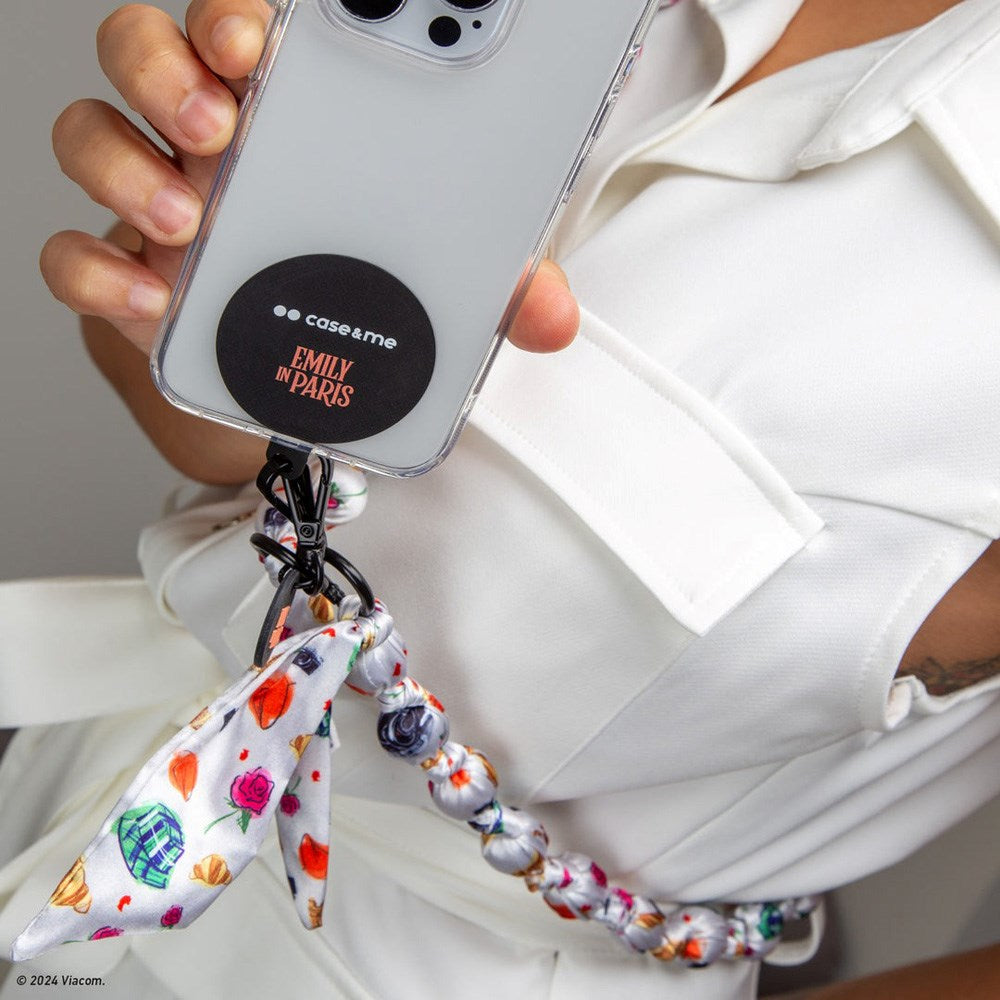 Case&Me Emily in Paris Mobilhalskæde - Life in Paris