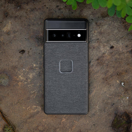 Peak Design Google Pixel 7 Pro Stof Bagside Cover m. SlimLink Beslag - MagSafe Kompatibel - Charcoal