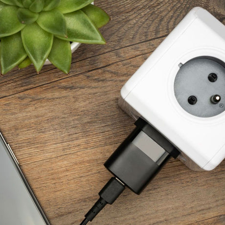 Fixed 20W PD USB-C Hurtig Vægoplader m. USB-C til Lightning Kabel - Sort