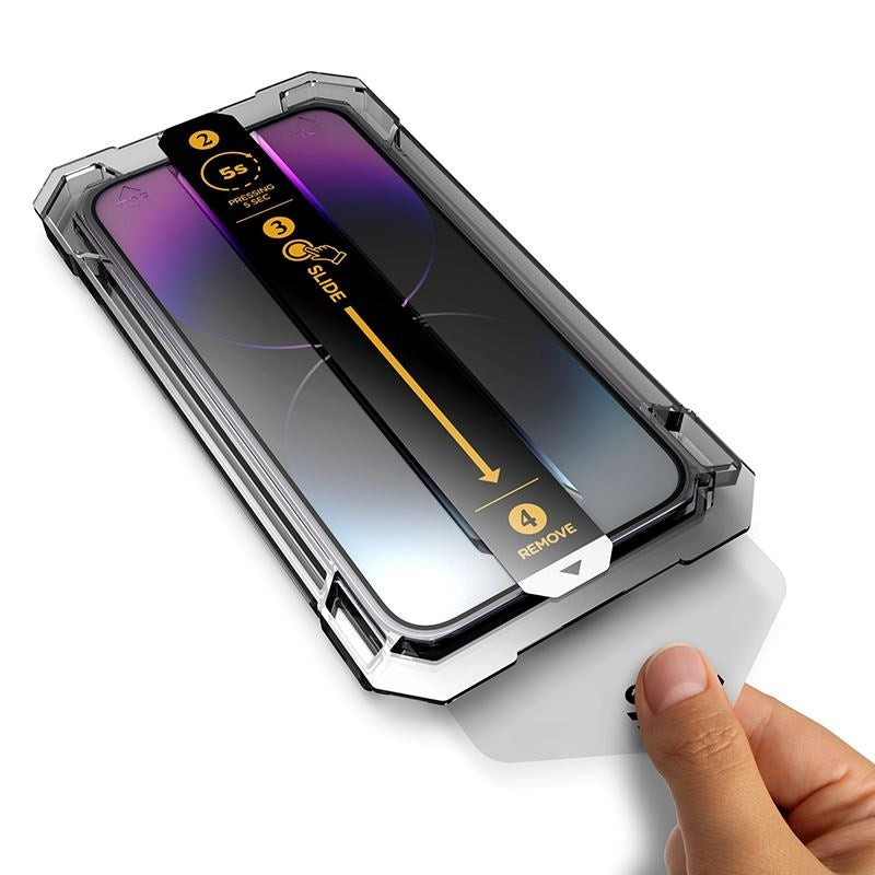 iPhone 16e / 14 / 13 / 13 Pro - Mobile Origin Skærmbeskyttelsesglas m. Applikator - Gennemsigtig / Sort Kant