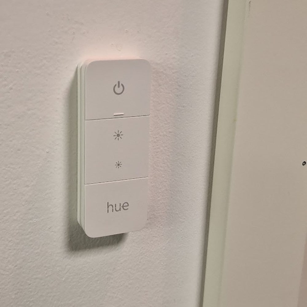 Light Solutions - Usynligt Beslag til Hue Dimmer Switch V2 - Hvid