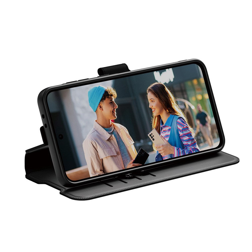 CARE by PanzerGlass Samsung Galaxy A36 (5G) Feature Wallet Case m. Ståfunktion og Kortholder - Sort