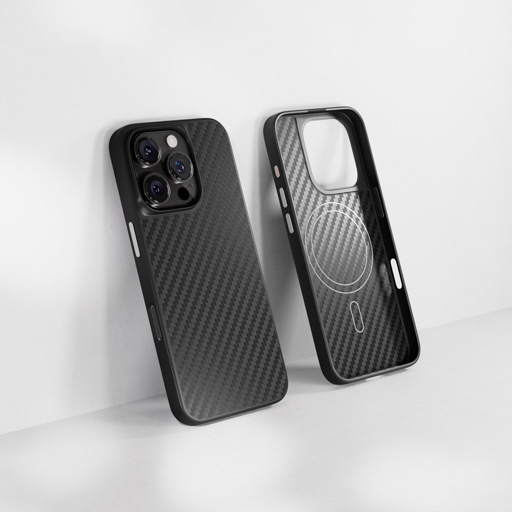 Epico iPhone 16 Pro Max Mag+ Hybrid Carbon Bagside Cover - MagSafe Kompatibel - Sort