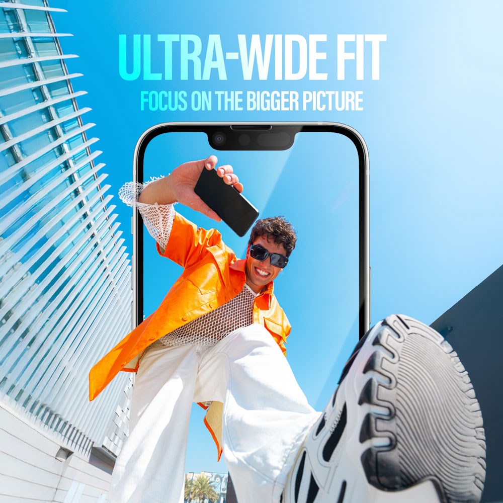 PanzerGlass® iPhone 16e / 14 / 13 / 13 Pro Ultra-Wide Skærmbeskyttelse - EasyAligner - Gennemsigtig