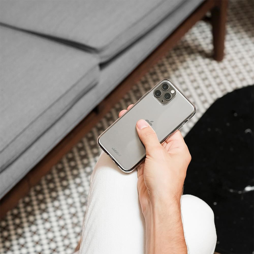 Nudient iPhone 13 Pro Fleksibelt Mobil Cover - Gennemsigtig