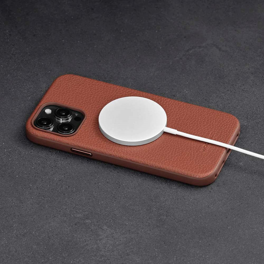 iPhone 15 Pro WOOLNUT Ægte Læder Mobil Cover - MagSafe Kompatibel - Brun