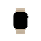 Apple Watch (42/44/SE/45/46/49mm) Holdit Silikone Rem m. Magnetlukning - Lys Beige / Beige