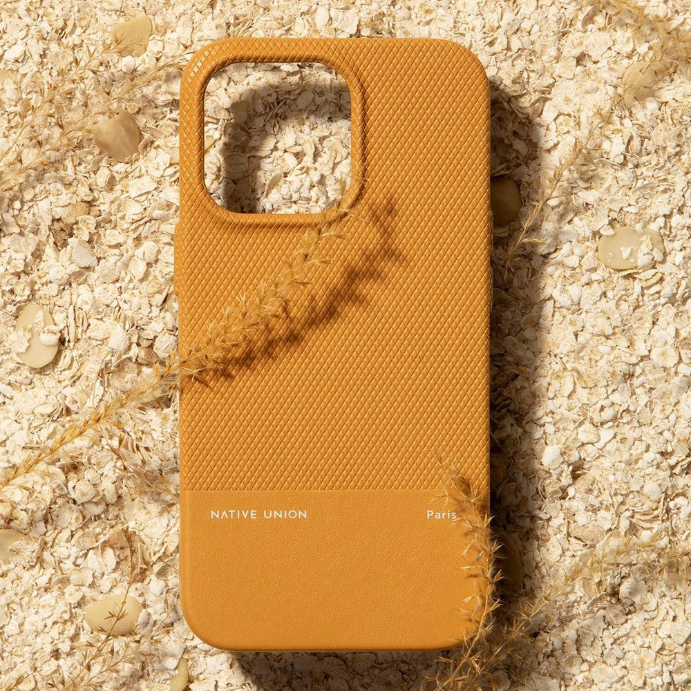 iPhone 15 Pro Native Union (Re)Classic Cover - Gul