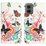 EIDERWOOD Motorola Moto G55 Flip Cover - Kortholder og Ståfunktion - Hvid / Sommerfugle