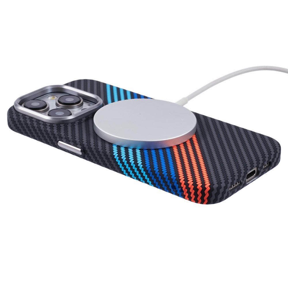 EIDERWOOD - Mønstret Carbon Cover - iPhone 15 Pro - MagSafe Kompatibel - Colorful Stripes