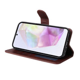 EIDERWOOD - Samsung Galaxy A56 (5G) / A36 (5G) - 2-i-1 Kunstlæder Flip Case m. Skærmbeskyttelsesglas - Brun