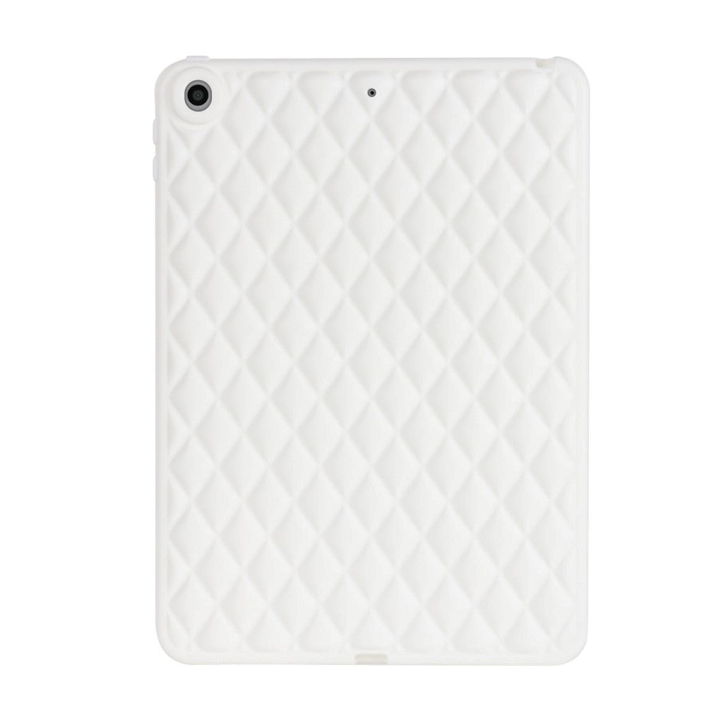 iPad 9.7 (2018-2017) / iPad Air 2 Fleksibelt Plastik Tablet Cover - Rhombe Design - Hvid