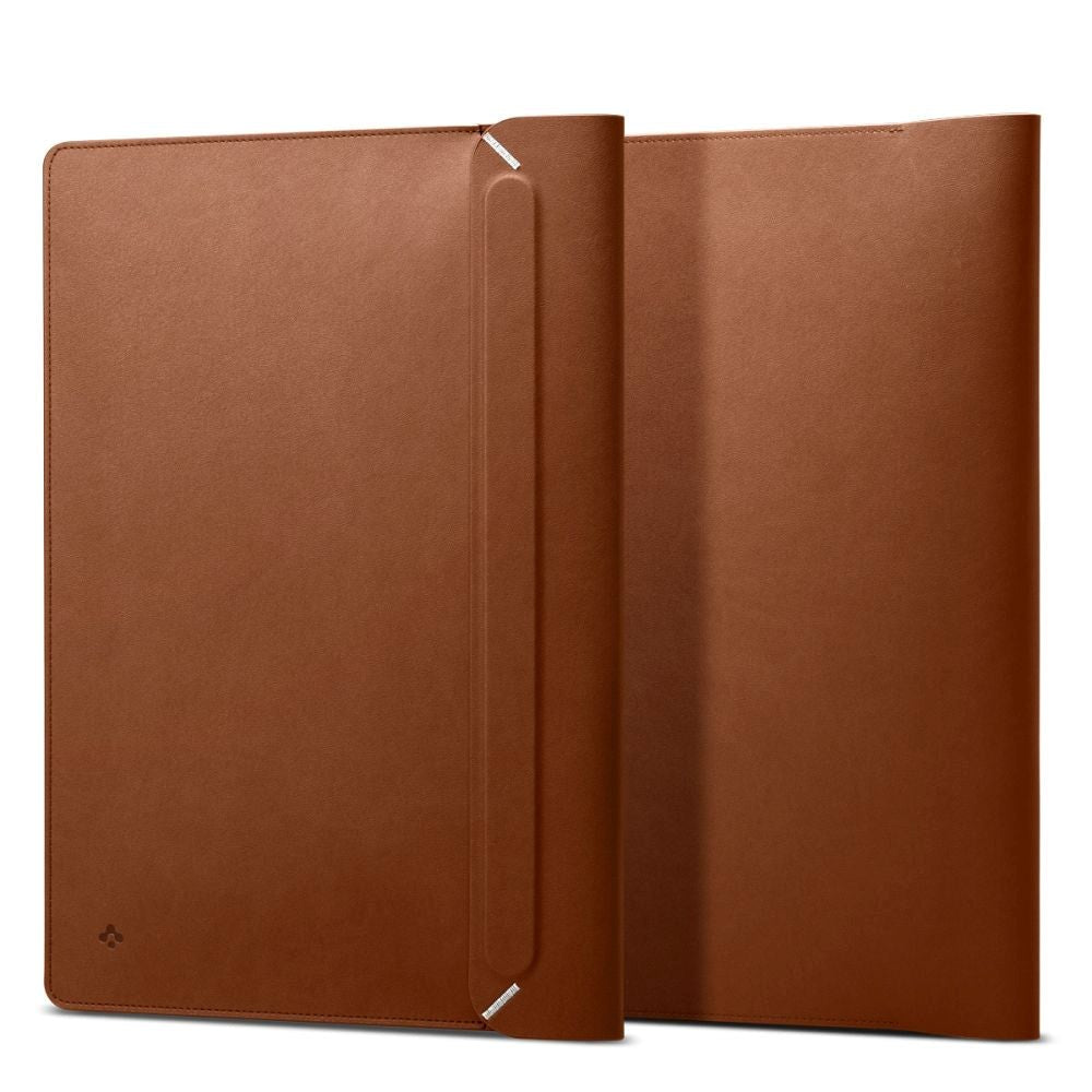 Spigen Valentinus Sleeve til MacBook / Laptop 13-14" (36 x 25 x 2 cm) - Classic Brown