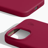iDeal Of Sweden Silicone Cover til iPhone 16e / 15 / 14 / 13 - Cranberry