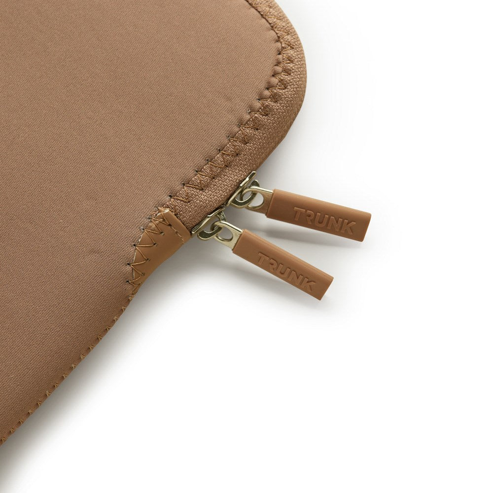 Trunk - Neoprene Sleeve - MacBook 14" (31.5 x 22 x 1.5 cm) - Warm Taupe
