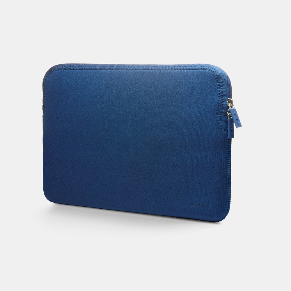 TRUNK 15" MacBook Air Ribbed Velvet Sleeve - Blå